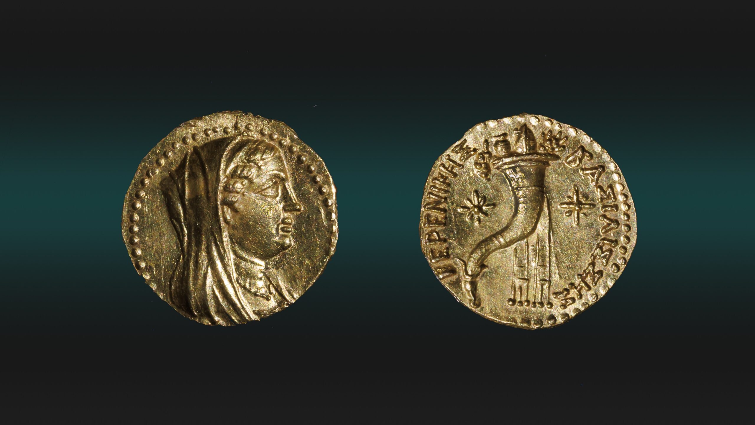 2 200 year old Gold Coin Depicting Ancient Egyptian Queen Discovered In Jerusalem Live Science