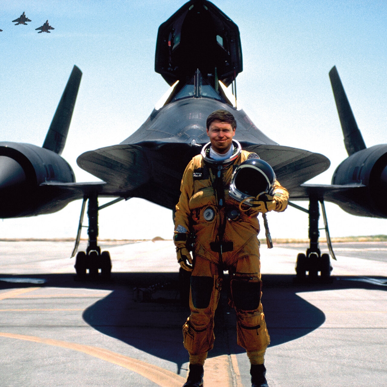 Brian Shul Dies At 75 Fighter Pilot Who Flew World s Fastest Plane The New York Times