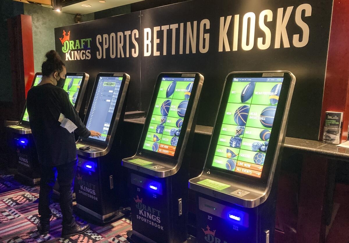 Endorsement No On Propositions 26 And 27 Legalizing Sports Betting Stacks The Odds Against Californians Los Angeles Times Endorsement No On Propositions 26 And 27 Legalizing Sports Betting Stacks The Odds Against Californians Los Angeles Times