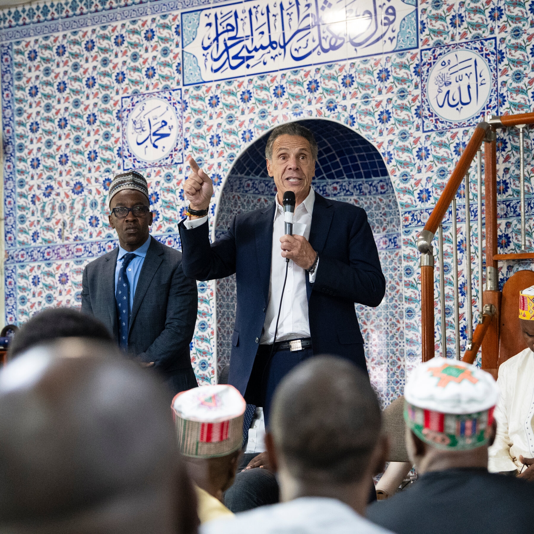 For The First Time In The Mayor s Race Cuomo Campaigns At A Mosque The New York Times