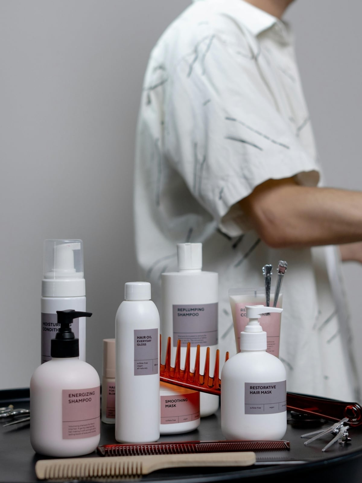 Hair Expert Answers 6 Questions About Bleaching Hair Pre post colour Care To Knowing If Your Hair Is Even Ready For It Fashion Trends