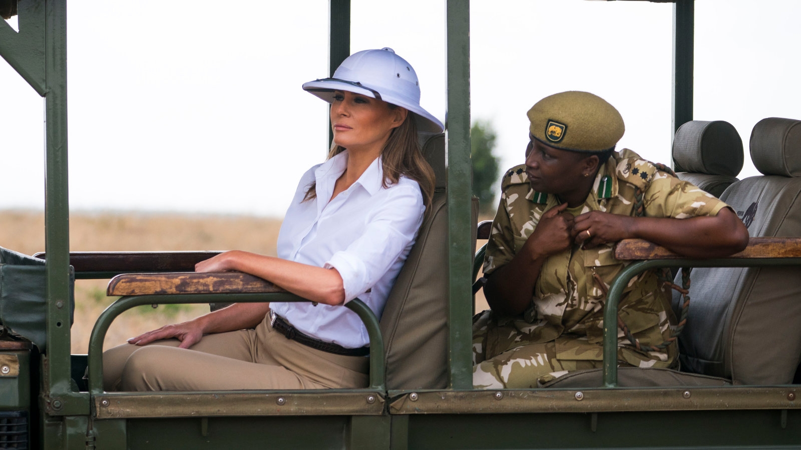 Melania Trump Raises Eyebrows In Africa With Another White Hat The New York Times