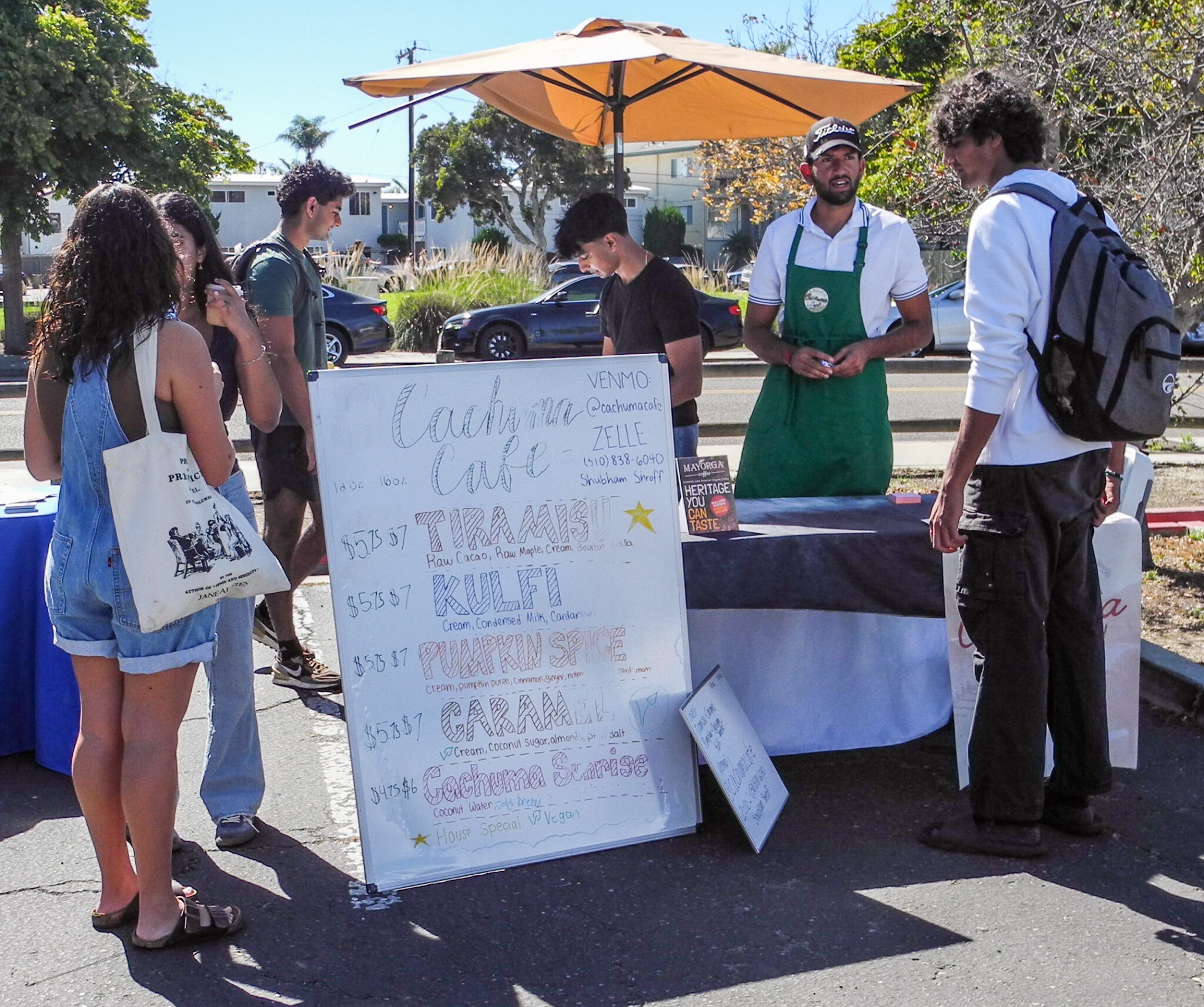 Mini Market Held At Isla Vista Community Center The Daily Nexus