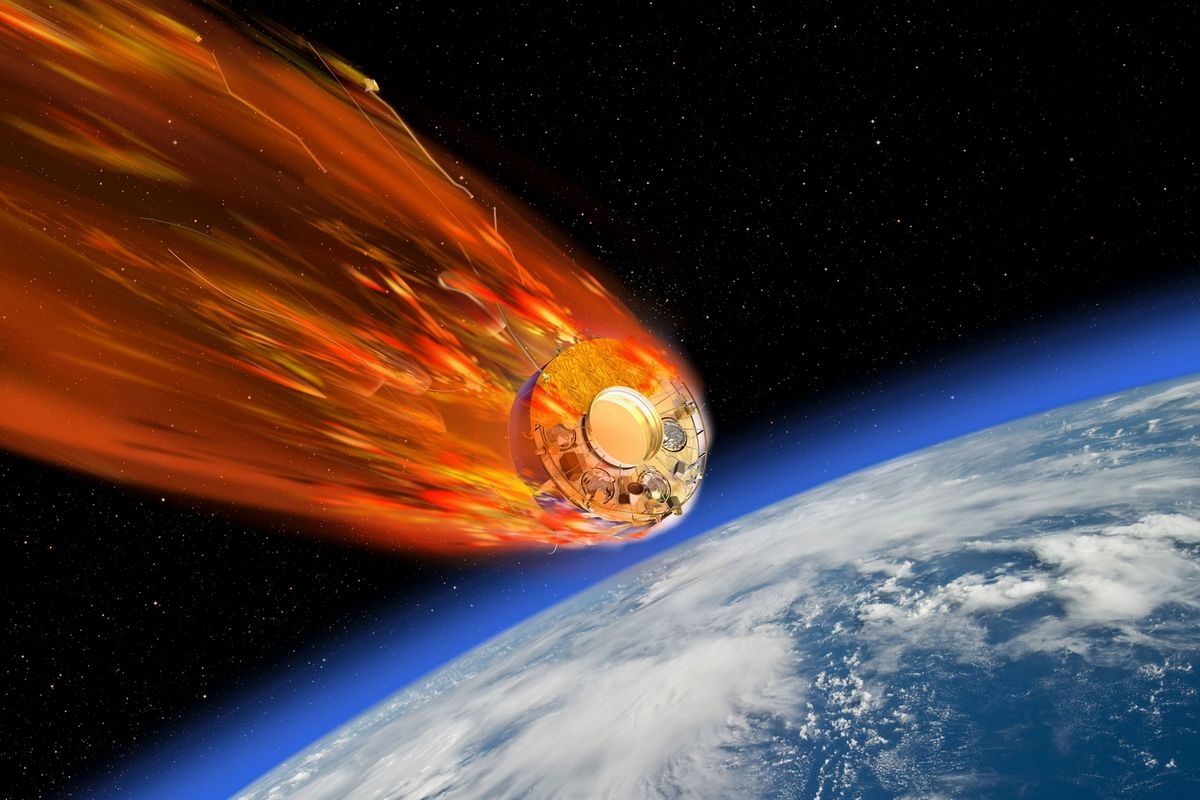 Out of control Soviet Spacecraft Hurtling Towards Earth Could Hit Britain THIS WEEKEND The Mirror