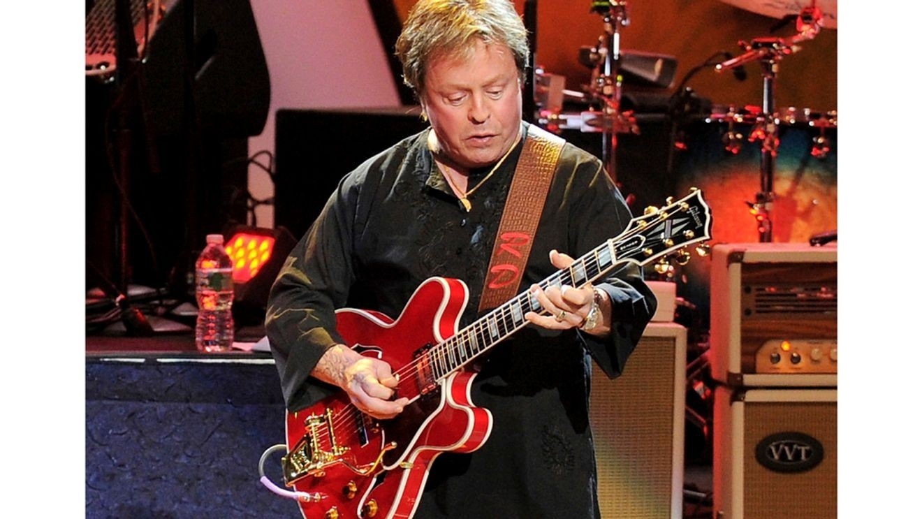 Rick Derringer Famed For Hang On Sloopy Dies At 77