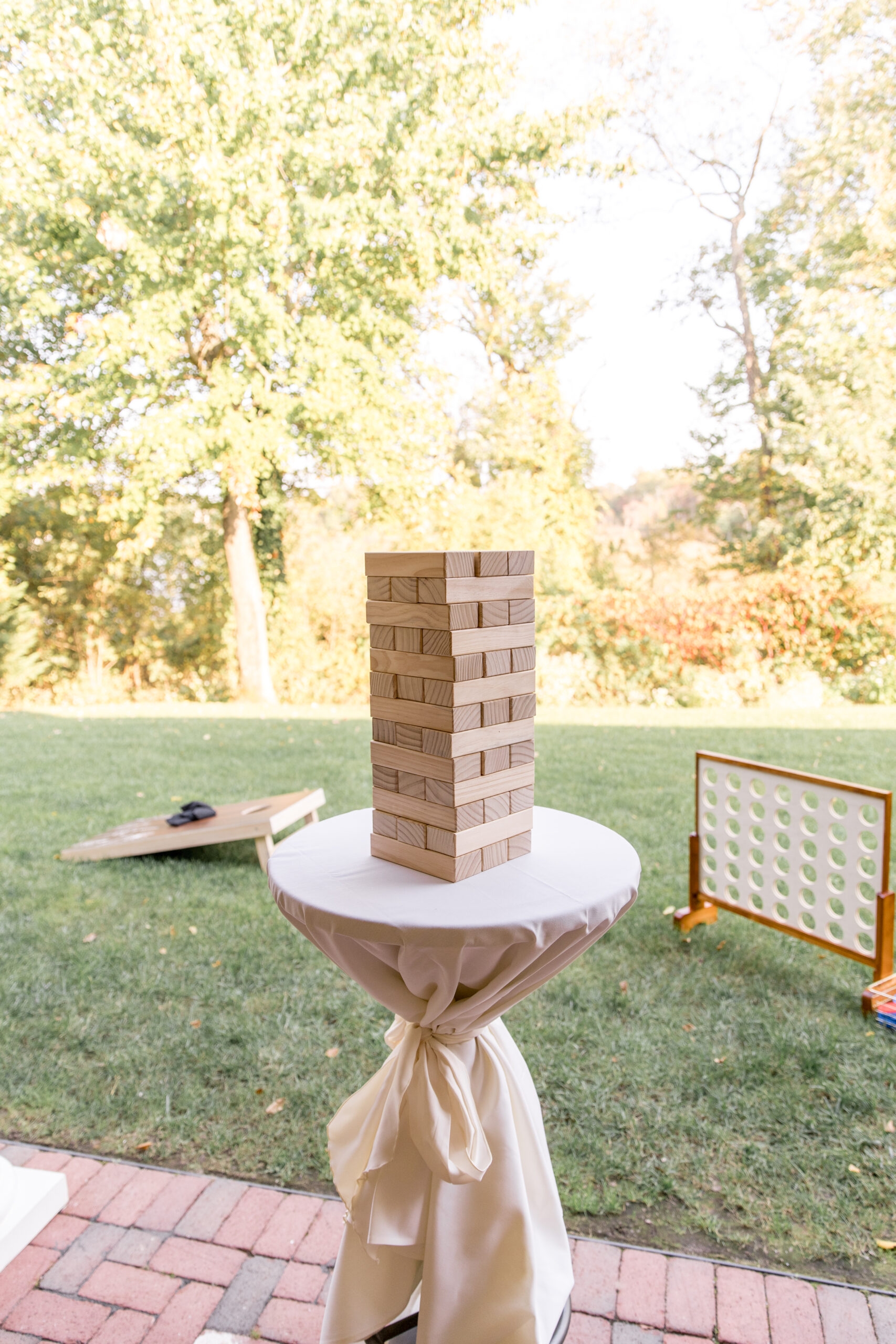 Wedding Cocktail Hour Games Get Your Guests Talking